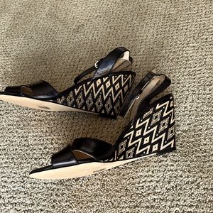 Nine West dressy wedges 7.5M NWOT